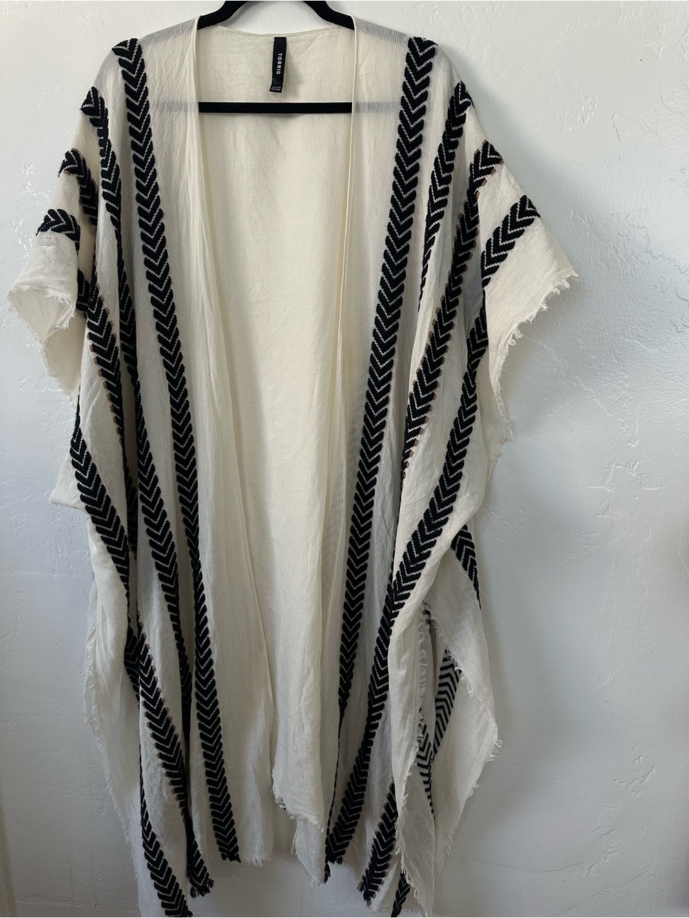 Torrid Plus Size Boho Embroidered Fringe Kimono Cardigan Wrap Coverup One Size